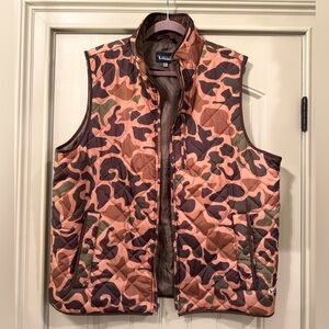 LOCAL BOY Outfitters Men’s Old School Camo Vest Outdoors XL Like New!!